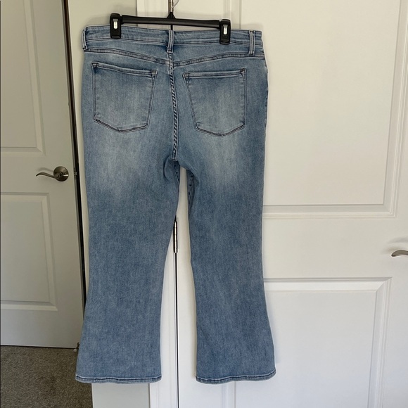 STS Blue kick flare bootcut crop, size 34 - Picture 4 of 10